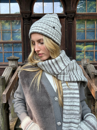 The Columbus Scarf Grey