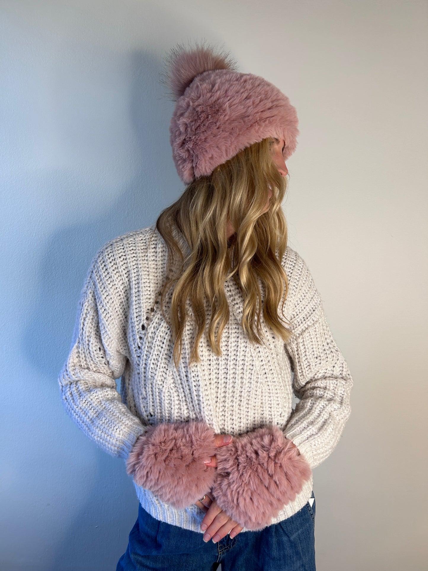 The Superfluff Hat- Blush